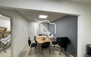 Entrepôt à vendre à Grigny - 520 m²
