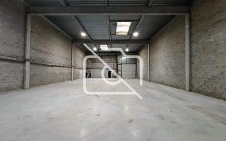 Entrepôt à louer à Boissy-Saint-Léger - 486 m²
