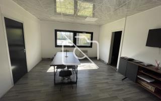 Entrepôt à vendre à Lisses - 1 220 m²