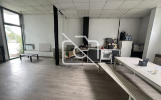 Entrepôt à vendre à Linas - 1 668 m²