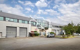 Entrepôt à louer à Magny-les-Hameaux - 1 248 m²