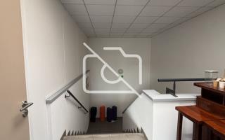 Entrepôt à louer à Magny-les-Hameaux - 1 248 m²