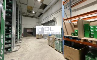 Entrepôt à louer à Bazainville - 1 000 m²