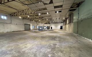 Entrepôt à louer à Bazainville - 1 000 m²