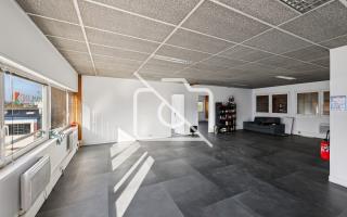 Entrepôt à vendre à Émerainville - 1 180 m²