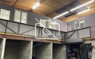 Entrepôt à louer à Stains - 350 m²