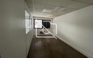 Entrepôt à louer à Blanc-Mesnil - 1 656 m²