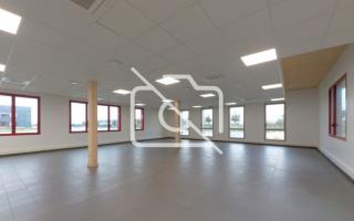 Entrepôt à louer à Le Thillay - 6 233 m²