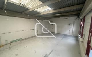 Entrepôt à louer à Bondy - 700 m²