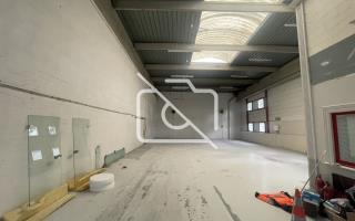 Entrepôt à louer à Bondy - 700 m²