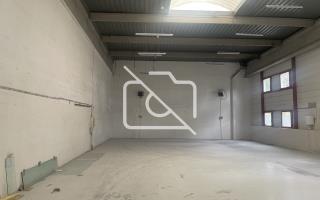 Entrepôt à louer à Bondy - 700 m²