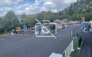 Entrepôt à louer à Montévrain - 1 318 m²