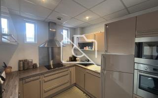 Entrepôt à louer à Champs-sur-Marne - 361 m²