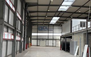 Entrepôt à vendre à Créteil - 3 940 m²