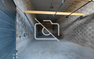 Entrepôt à louer à Cesson - 220 m²