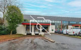 Entrepôt à louer à Saint Thibault des Vignes - 1 998 m²