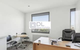 Entrepôt à vendre à Méré - 2 050 m²