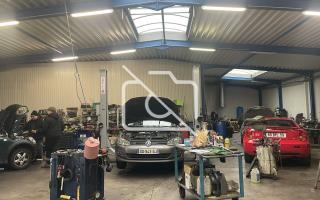 Entrepôt à vendre à Loos - 1 281 m²