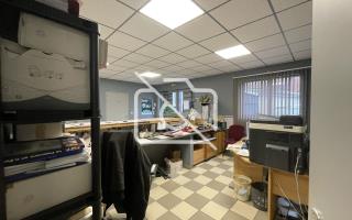 Entrepôt à vendre à Loos - 1 281 m²