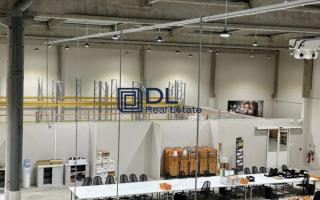 Entrepôt à louer à Évry - 2 400 m²