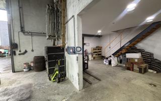 Entrepôt à vendre à Évry - 600 m²