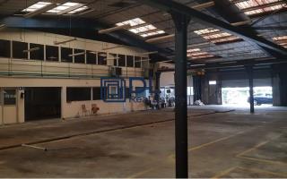 Entrepôt à vendre à Chelles - 1 600 m²