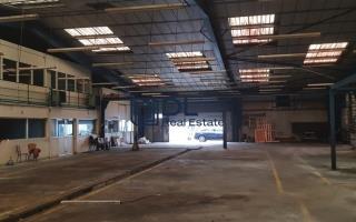 Entrepôt à vendre à Chelles - 1 600 m²
