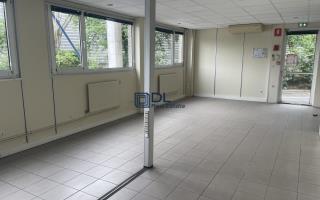 Entrepôt à louer à Saint Thibault des Vignes - 5 023 m²