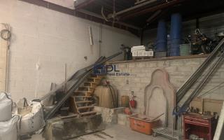 Entrepôt à vendre à Chelles - 744 m²