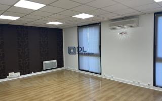 Entrepôt à louer à Brie-Comte-Robert - 770 m²