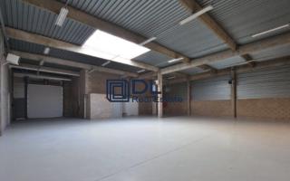 Entrepôt à louer à Saint Thibault des Vignes - 379 m²