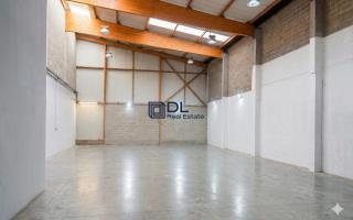 Entrepôt à vendre à Pontault-Combault - 500 m²