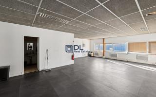 Entrepôt à vendre à Pontault-Combault - 1 180 m²