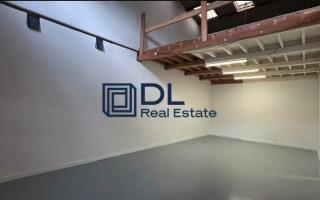 Entrepôt à louer à Roissy-en-Brie - 215 m²