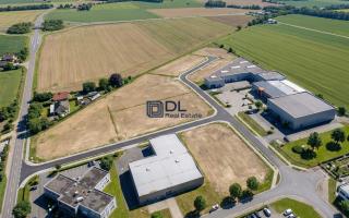 Entrepôt à vendre à Houdan - 4 370 m²