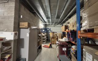 Entrepôt à louer à Courtry - 300 m²