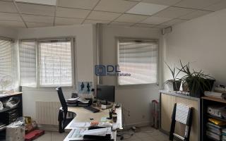 Entrepôt à louer à Draveil - 675 m²