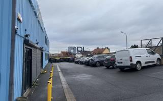 Entrepôt à vendre à Champigny-sur-Marne - 1 100 m²