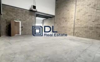 Entrepôt à louer à Feucherolles - 178 m²