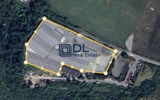 Entrepôt à louer à Thiverval-Grignon - 8 900 m²