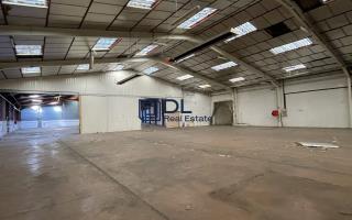 Entrepôt à louer à Thiverval-Grignon - 8 900 m²