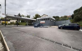 Entrepôt à vendre à Fontenay-le-Fleury - 250 m²