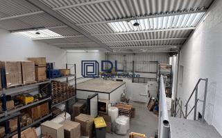 Entrepôt à louer à Buc - 1 470 m²