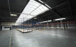 Entrepôt à vendre à Chapelle-d Armentières - 2 975 m²