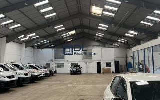 Entrepôt à louer à Bondues - 1 200 m²