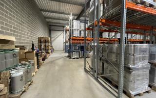 Entrepôt à louer à Croix - 410 m²