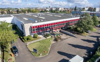 Entrepôt à louer à Maurepas - 4 733 m²