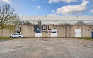 Entrepôt à louer à Coignières - 8 470 m²
