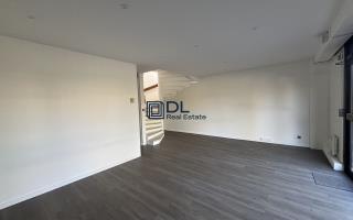 Entrepôt à louer à Coignières - 882 m²