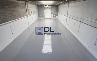 Entrepôt à louer à Coignières - 443 m²